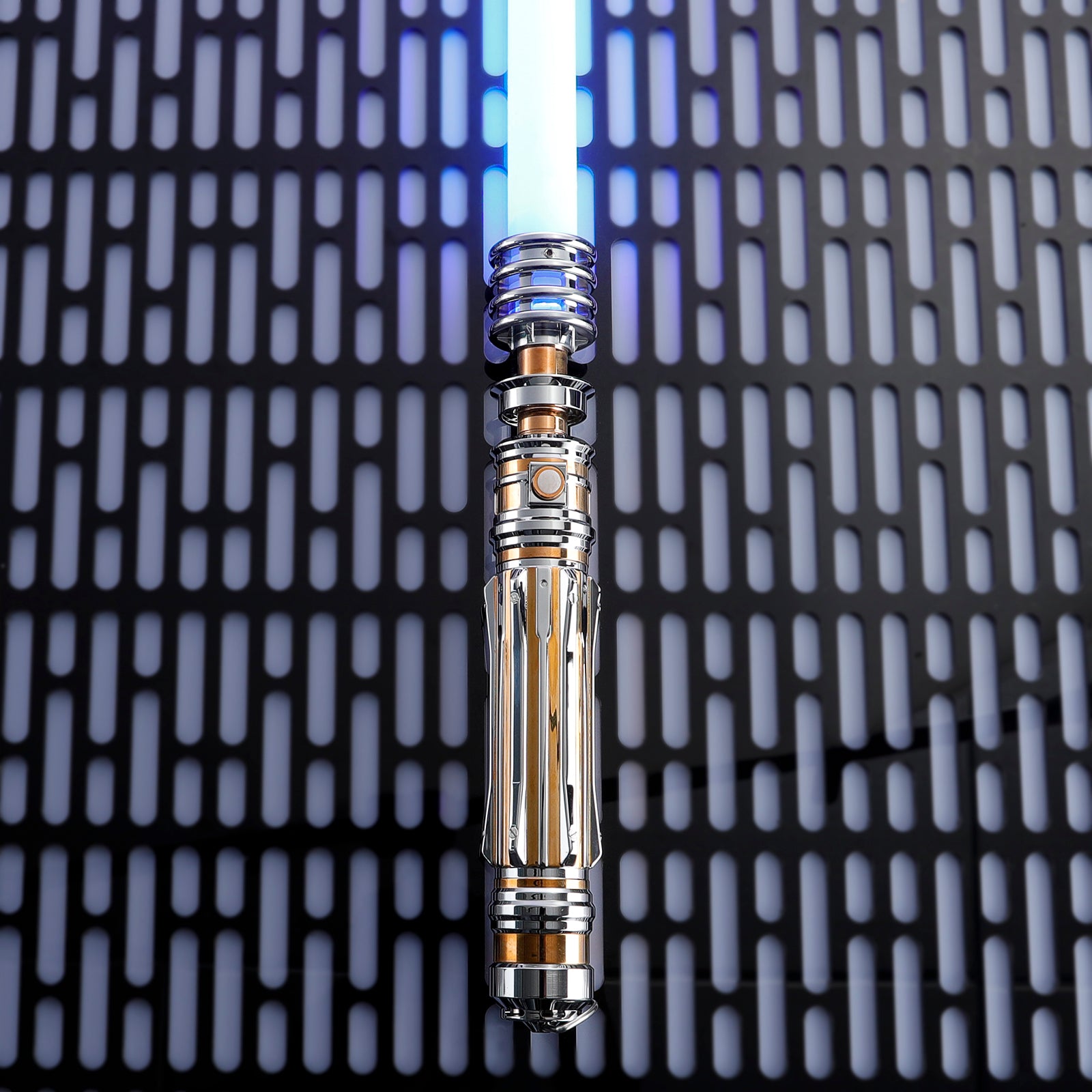 Blue Pixel Blade Effects on Leia Organa Master Series Saber