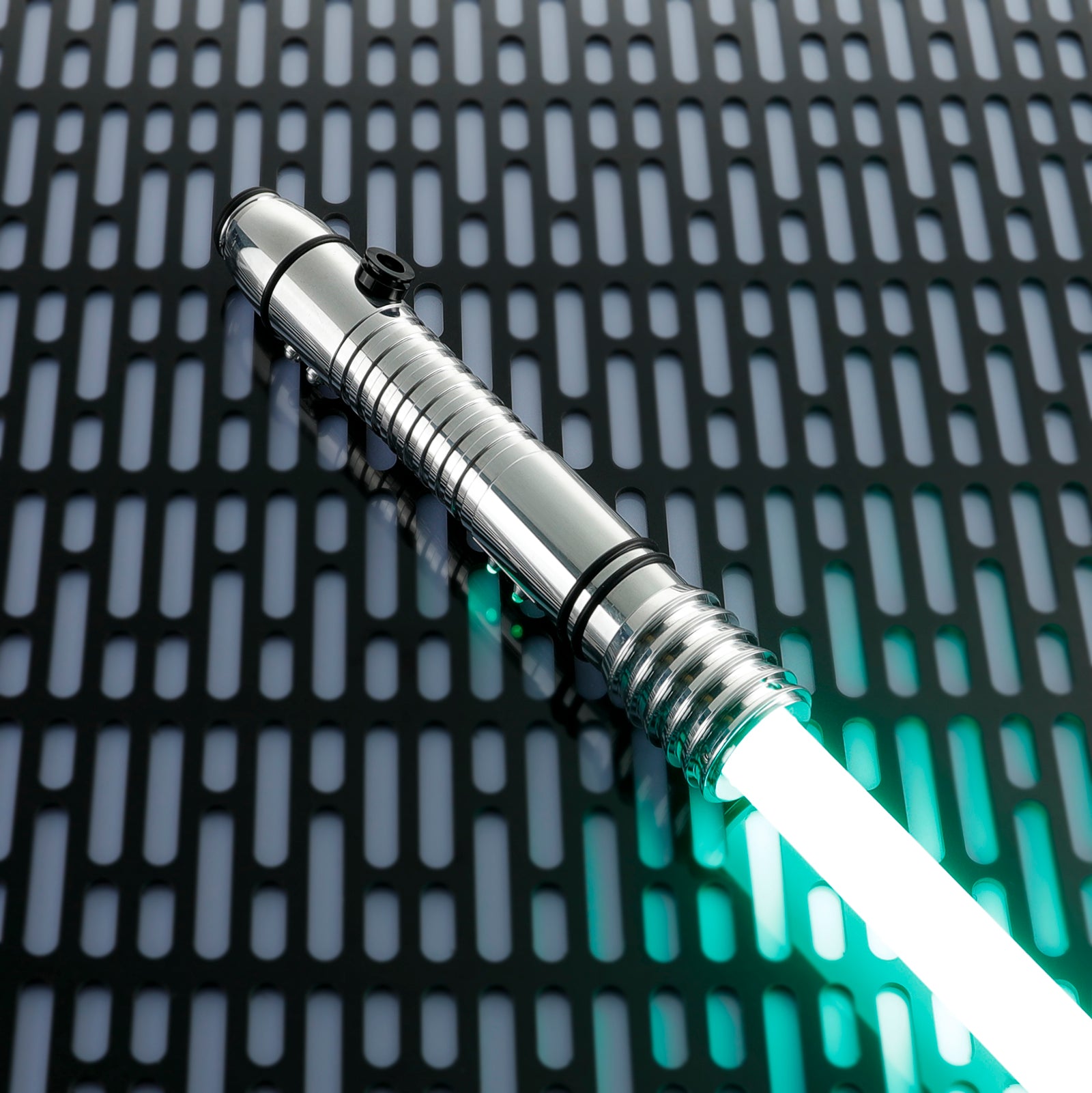 LIGHTSABER® Kit Fisto Saber with Combat Sound FX