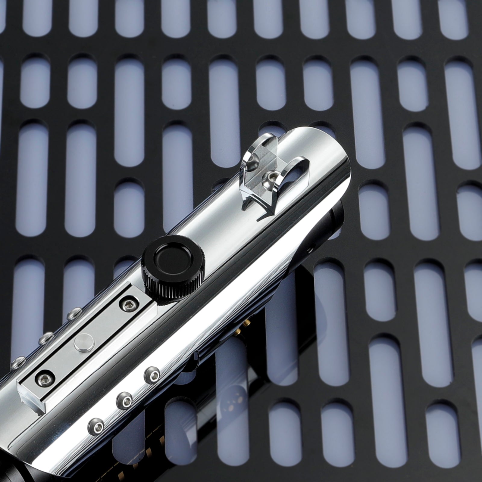 LIGHTSABER® Starkiller Detail View