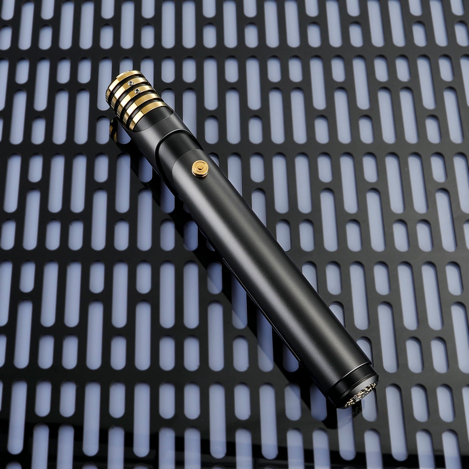 LIGHTSABER® Depa Billaba Saber Jedi Master Replica with Heavy Dueling Metal Hilt