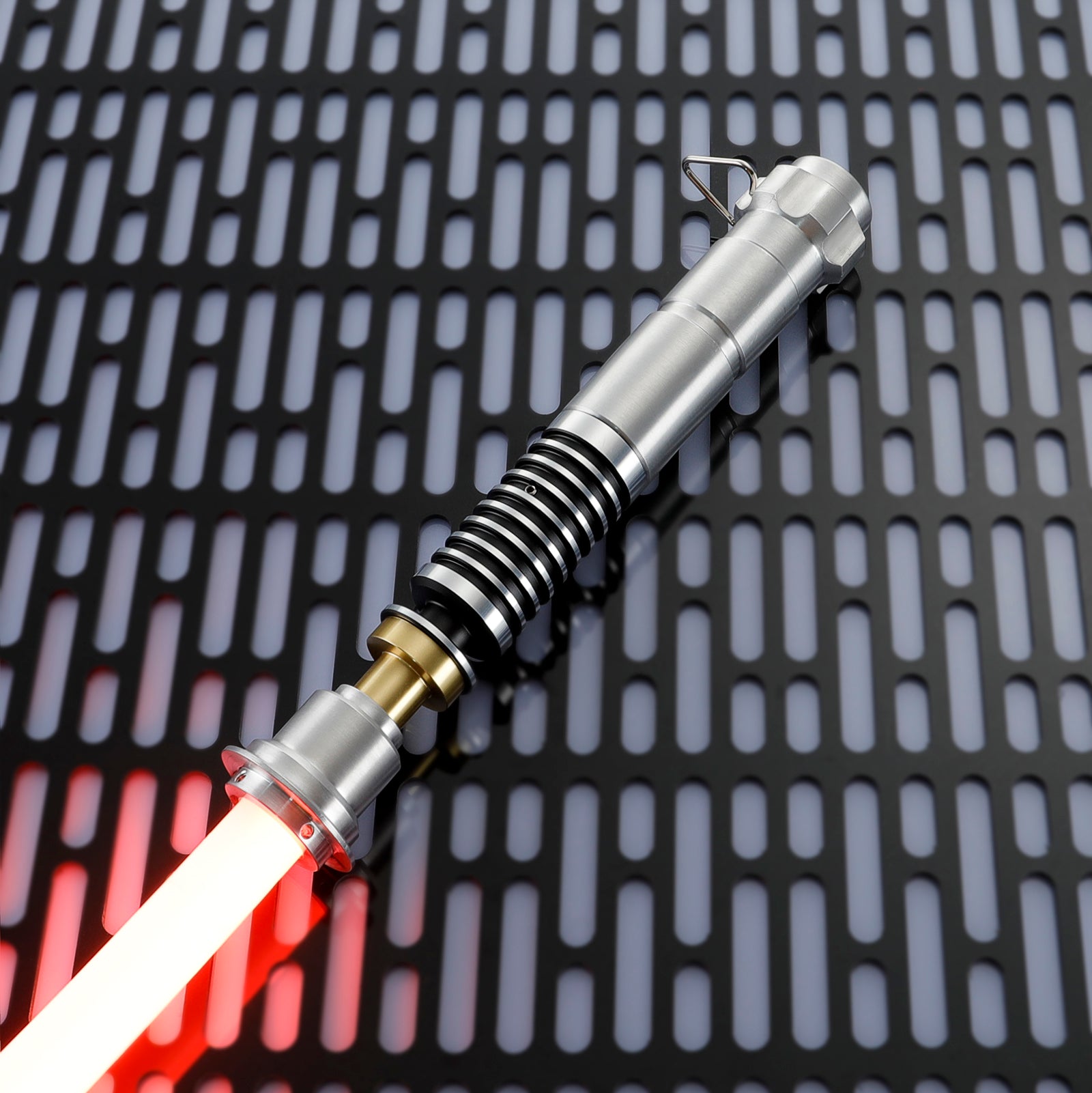 custom lightsabers featuring Luke Skywalker metal hilts