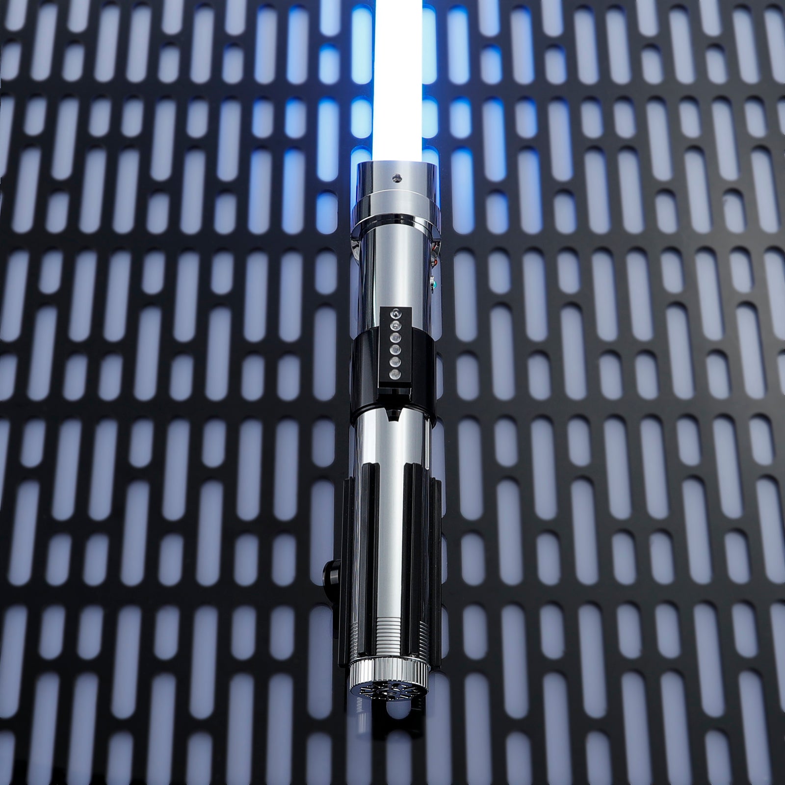 Vertical View of Anakin EP2 Lightsaber Hilt, Precision T6061 Metal Engineering