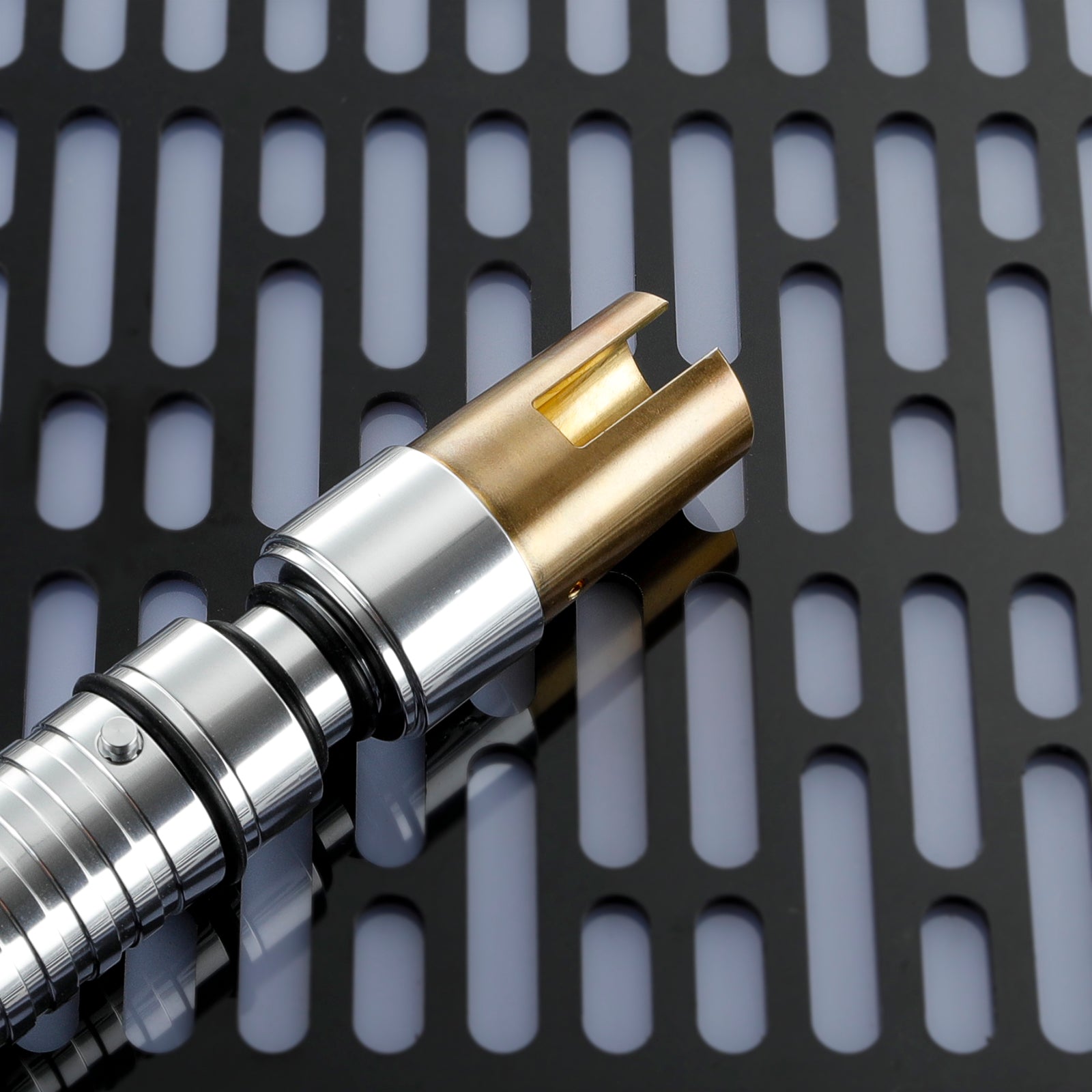 LIGHTSABER® Bastila Shan Saber with Double Blade Metal Hilt