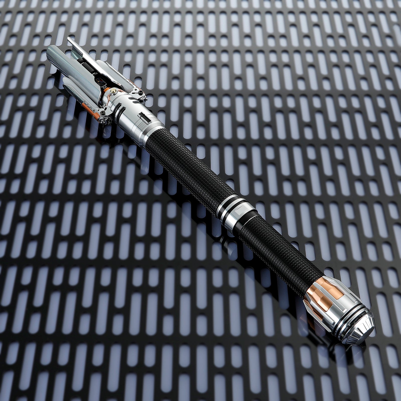 Full Length Cal Kestis Jedi Survivor Saber Replica, Aerospace Aluminum Construction