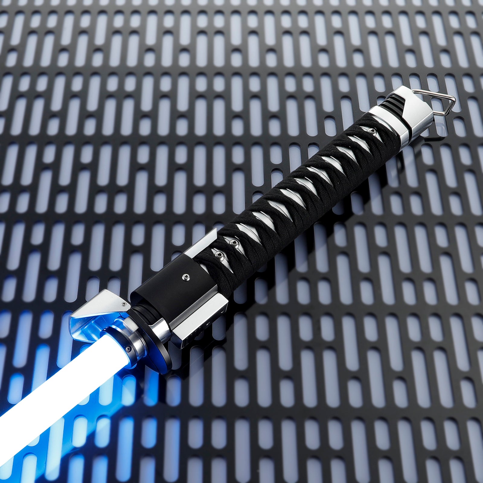 LIGHTSABER® Ronin Pixel Saber Smooth Swing FX Lightsaber