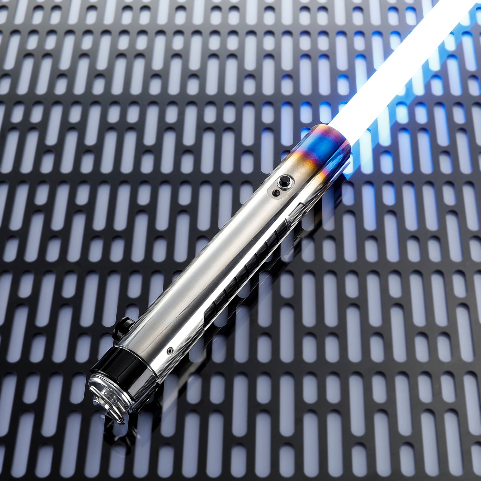 Reinforced_aluminum_hilt_of_Master_SOL_Saber_with_RGB_control_buttons_and_shock-resistant_grip