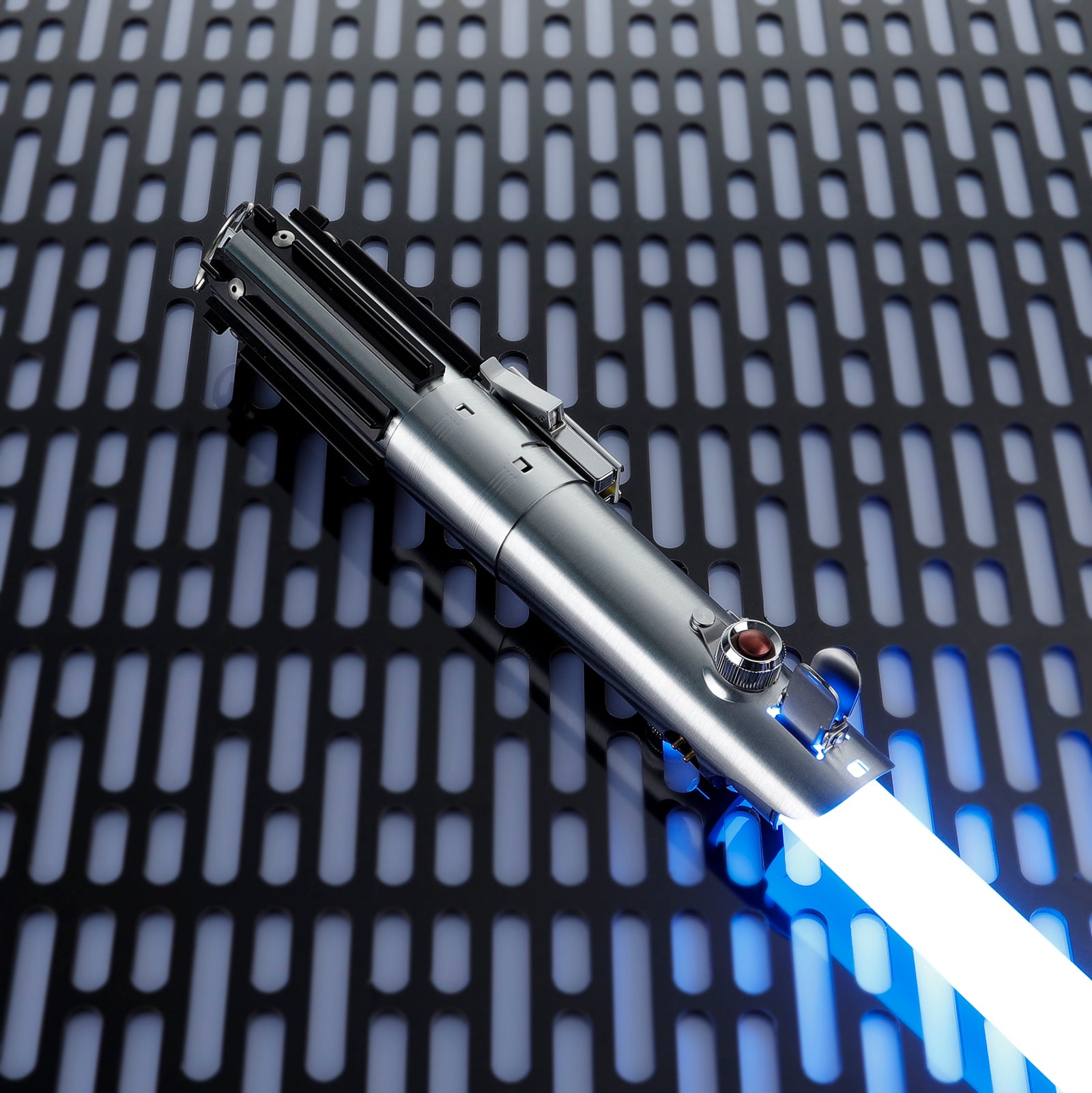 Skywalker Graflex Lightsaber with Smooth Swing Sound